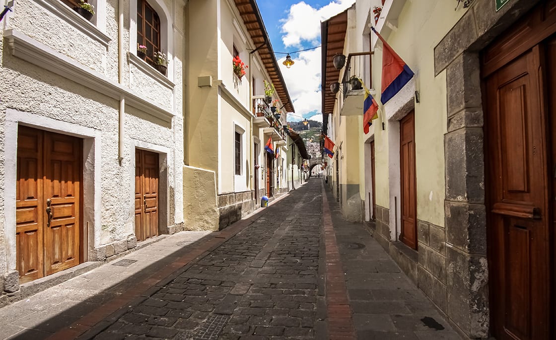 Calle La Ronda Typical Colonial,Stre In Historic District Quito