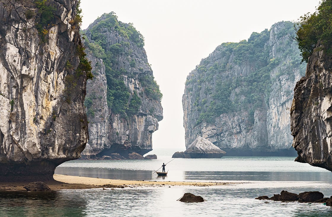 Winter-NOv-Feb-Halong-Bay