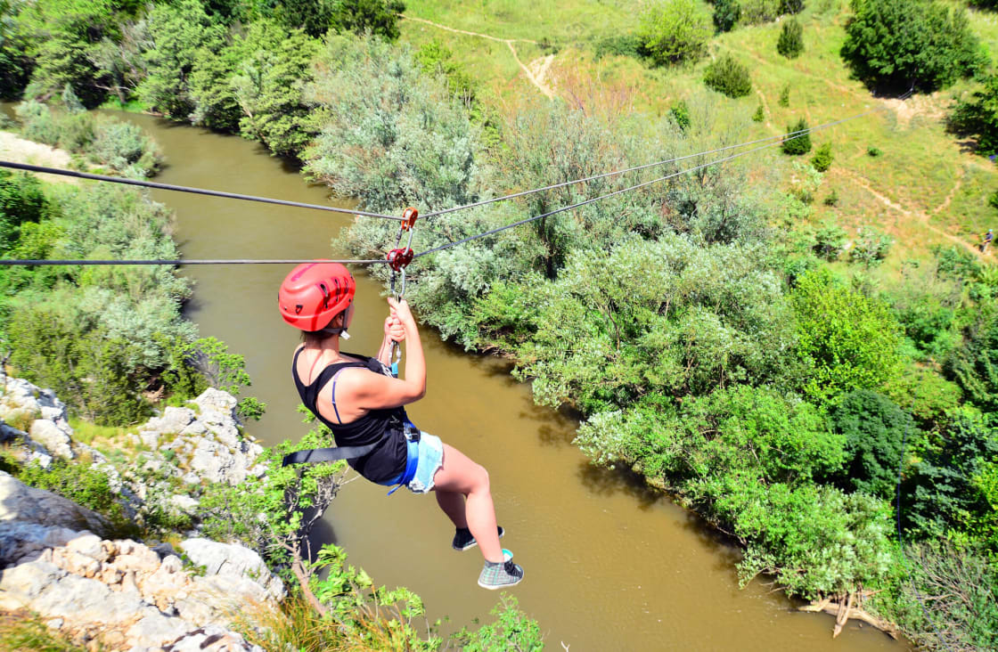 Zip-lining at Neemrana Fort