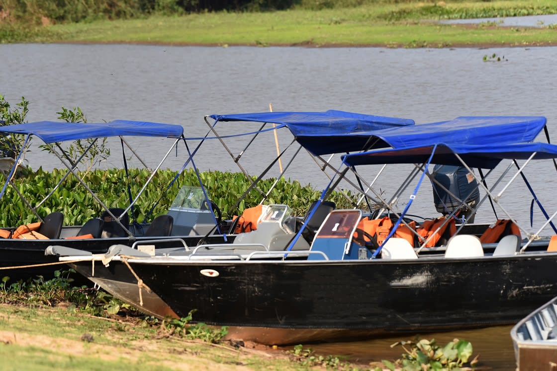 Boats Waiting For Tourists