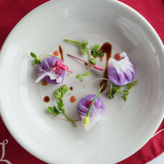 Decorated plate with appetizer