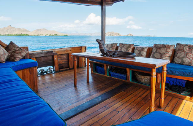 Benches at the ship's rear