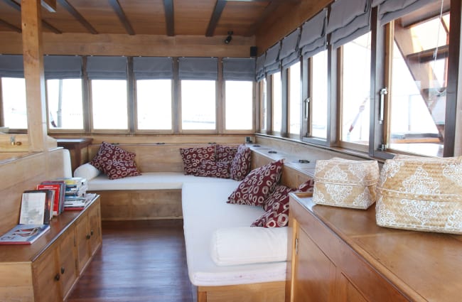 Indoor resting area on board