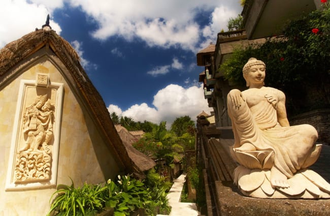 Narrow walkway with Buddha decorated entrance