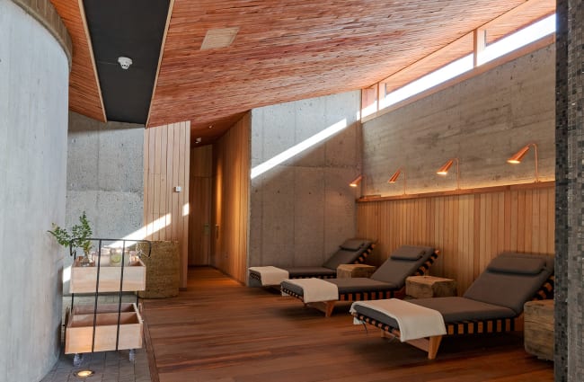 deck chairs in the spa of tierra chiloe lodge