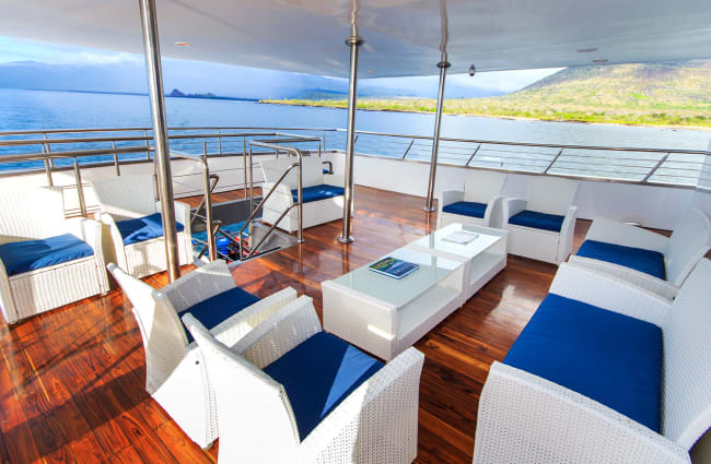 solaris yacht galapagos