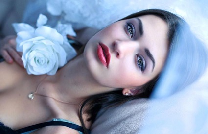 Rediscover your feminine power and charm