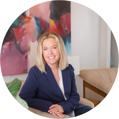 Darby Dark Smiley - RE/MAX Advantage