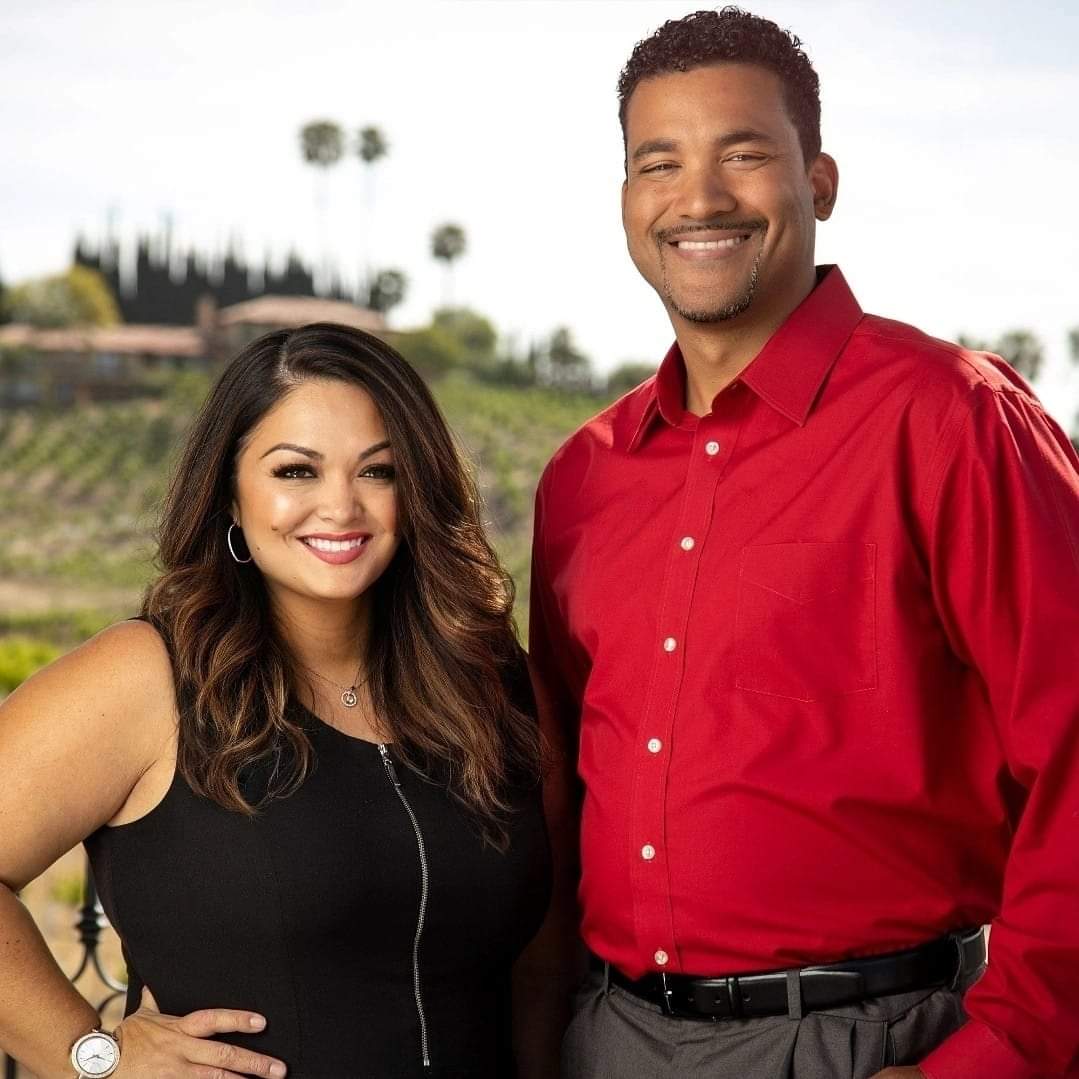 Vanessa & Cliff Clifford