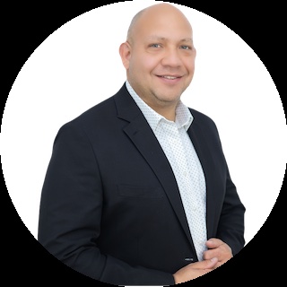 Axel Colón (Bilingual)