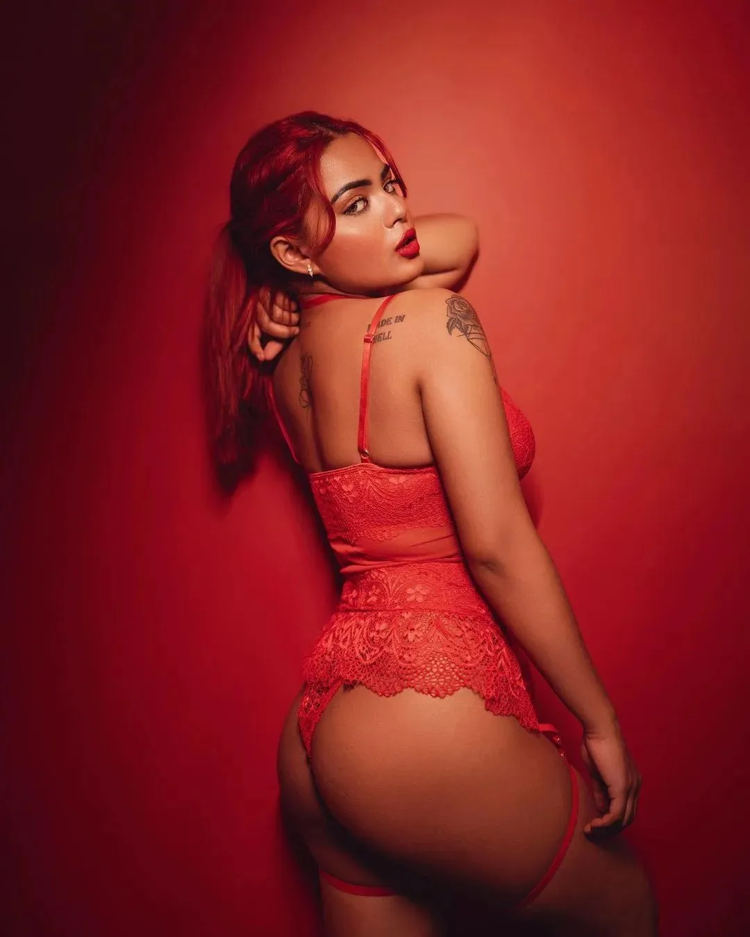 Sexy Ass girl