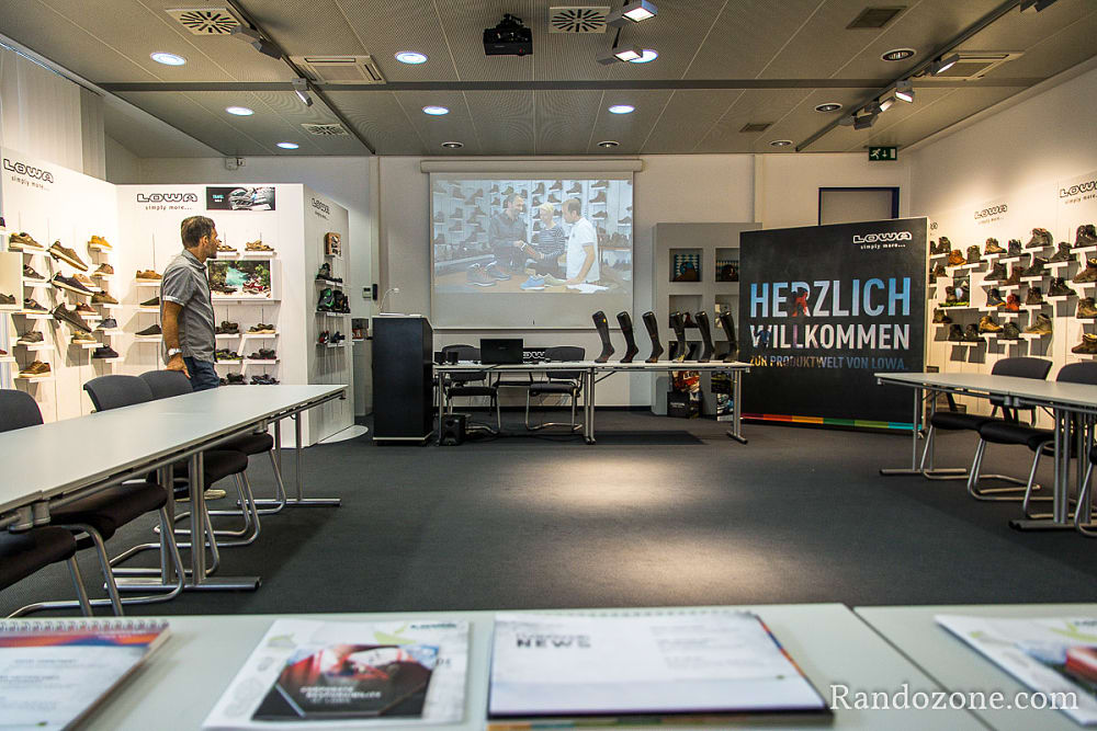 Voici comment Lowa fabrique vos chaussures de randonne / Photo _MG_5941