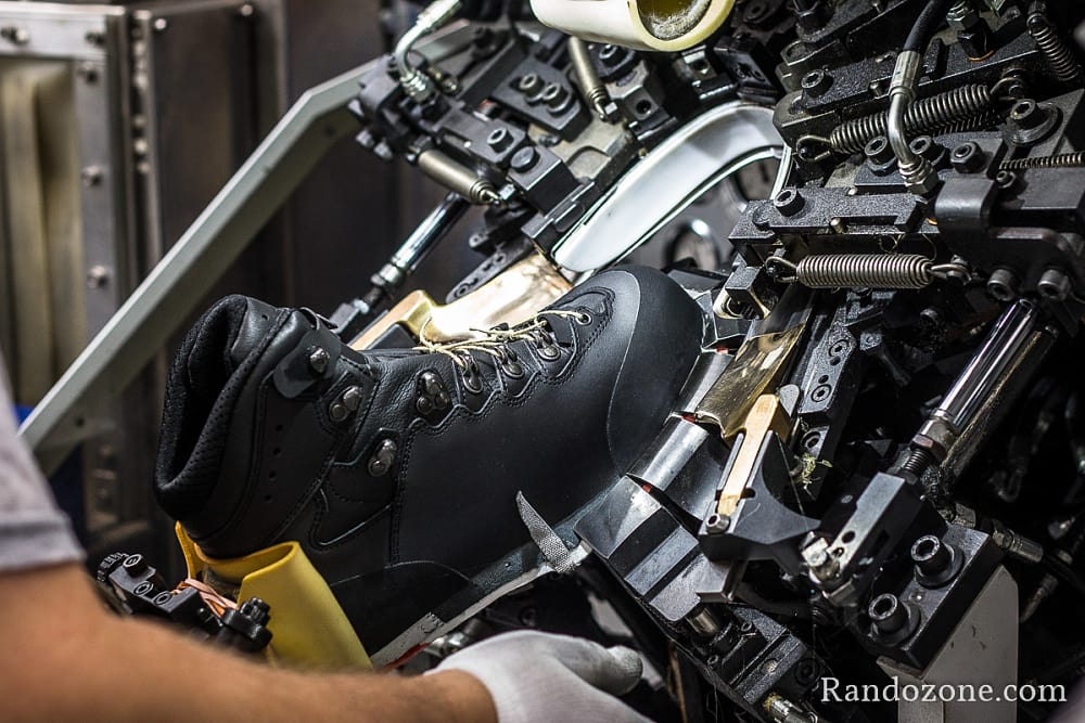 Voici comment Lowa fabrique vos chaussures de randonne / Photo _MG_6179