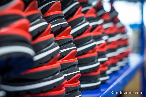 Voici comment Lowa fabrique vos chaussures de randonne / Photo _MG_6139