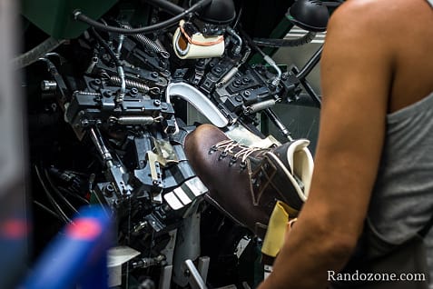 Voici comment Lowa fabrique vos chaussures de randonne / Photo _MG_6159