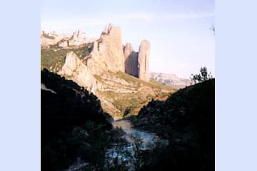 Los Mallos de Riglos