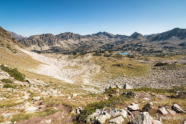 Lacs de Madamète en boucle par le col de Tracens Lacs de Madaméte depuis le col de Tracens