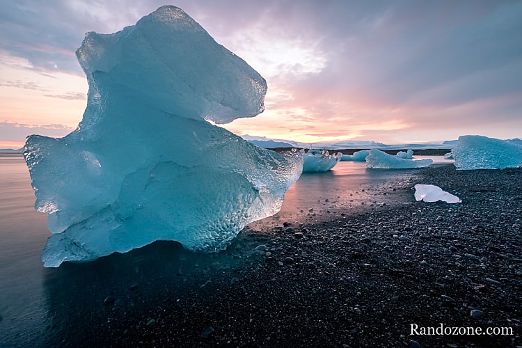 Iceberg sur la plage de Diamond Beach