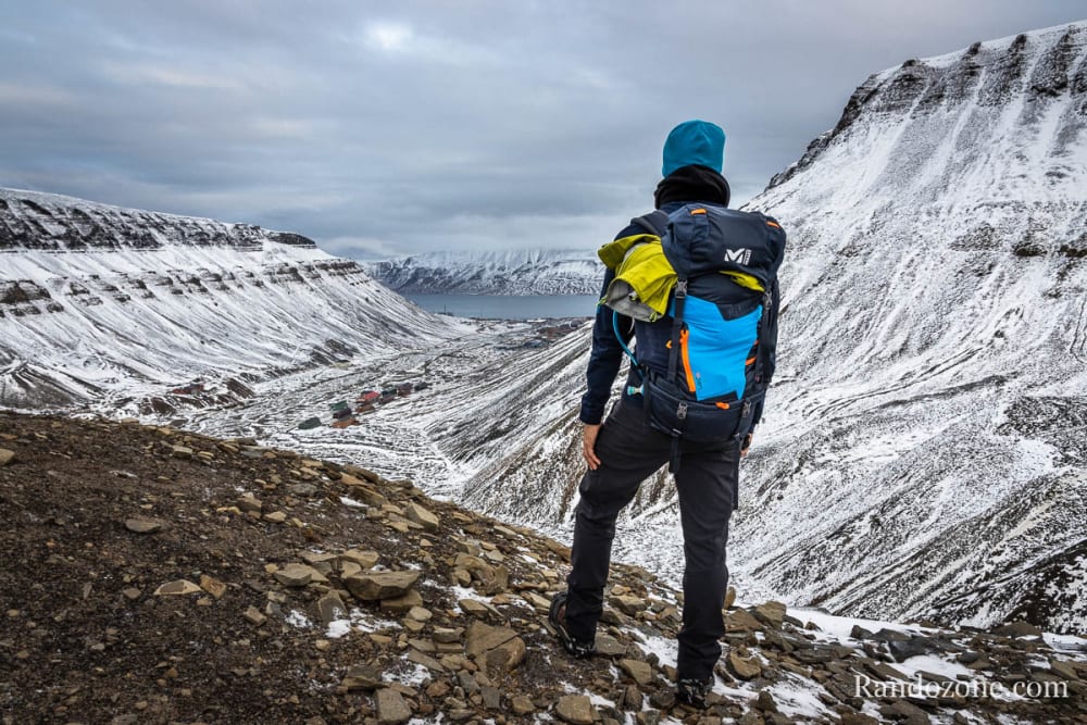 Randonne  Trollsteinen au Svalbard (Norvge)