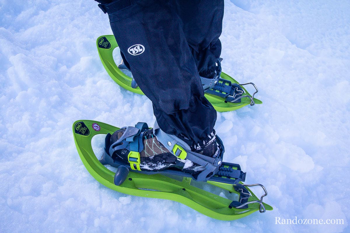 Comment marcher avec des raquettes à neige ?