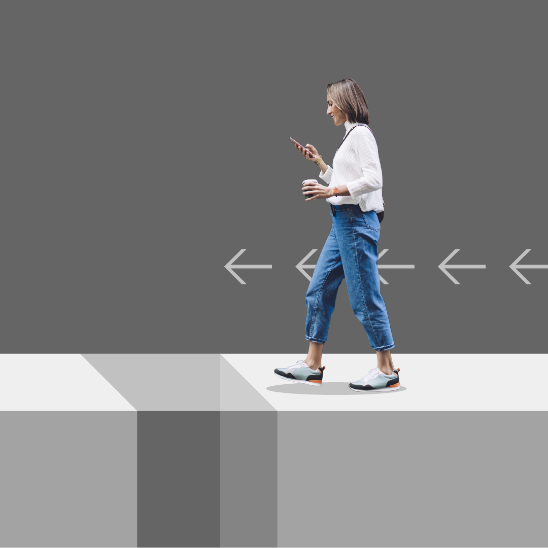 Arrows directing a clueless customer to a pit