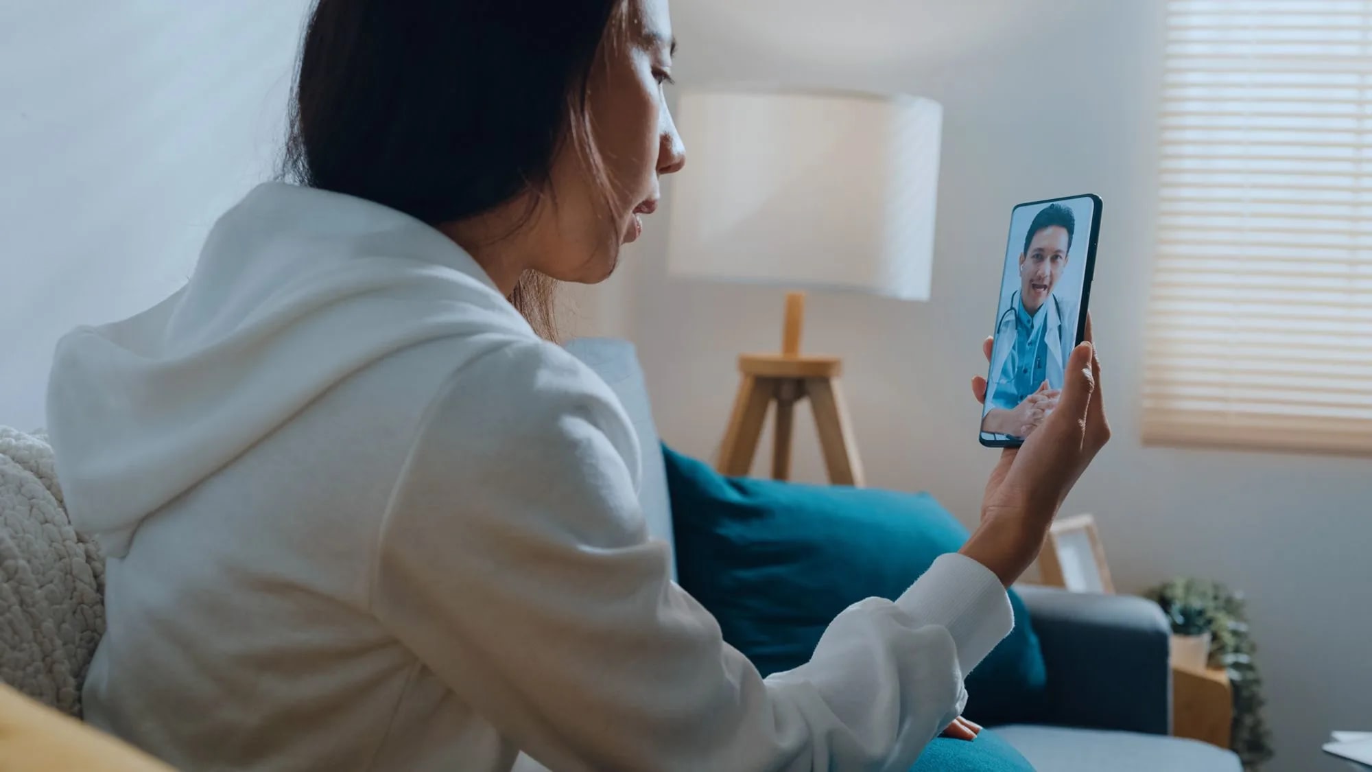 Video call between patient and doctor.
