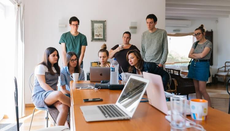 Cras hendrerit suscipit ligula id ultricea Cras hendrerit suscipit ligula id ultricea