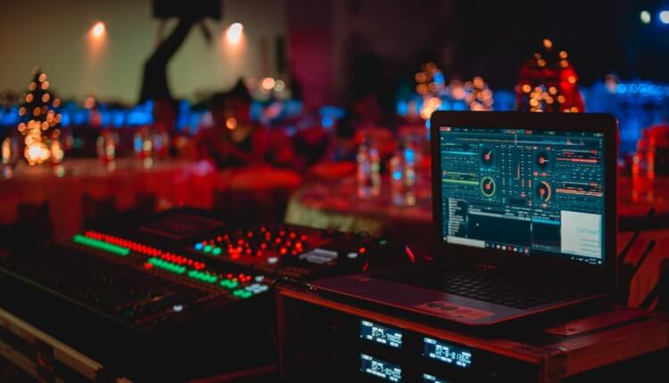 Cras hendrerit suscipit ligula id ultricea Cras hendrerit suscipit ligula id ultricea