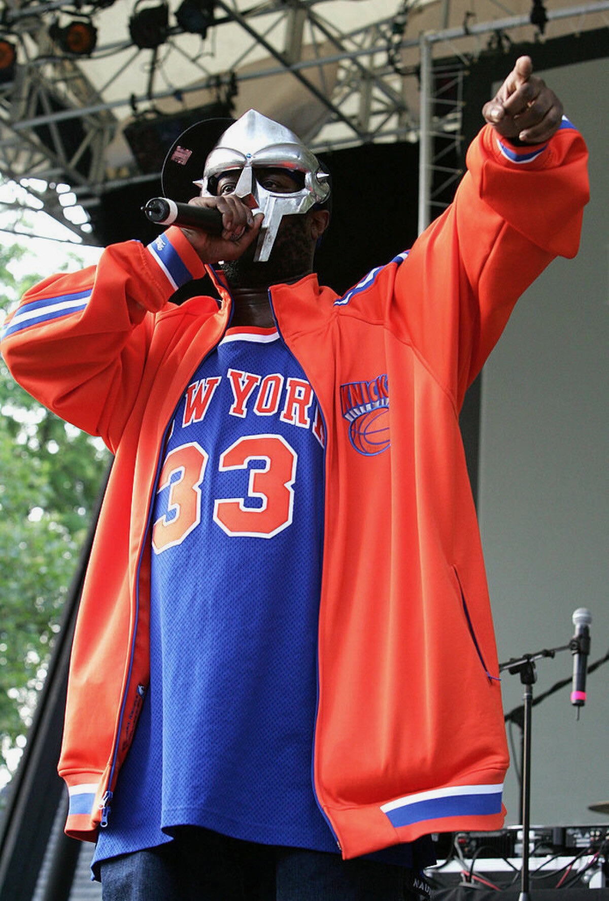 of course the villain was a Knicks fan