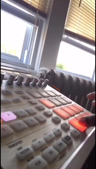 "Weston Road Flows" remake + MJB flip