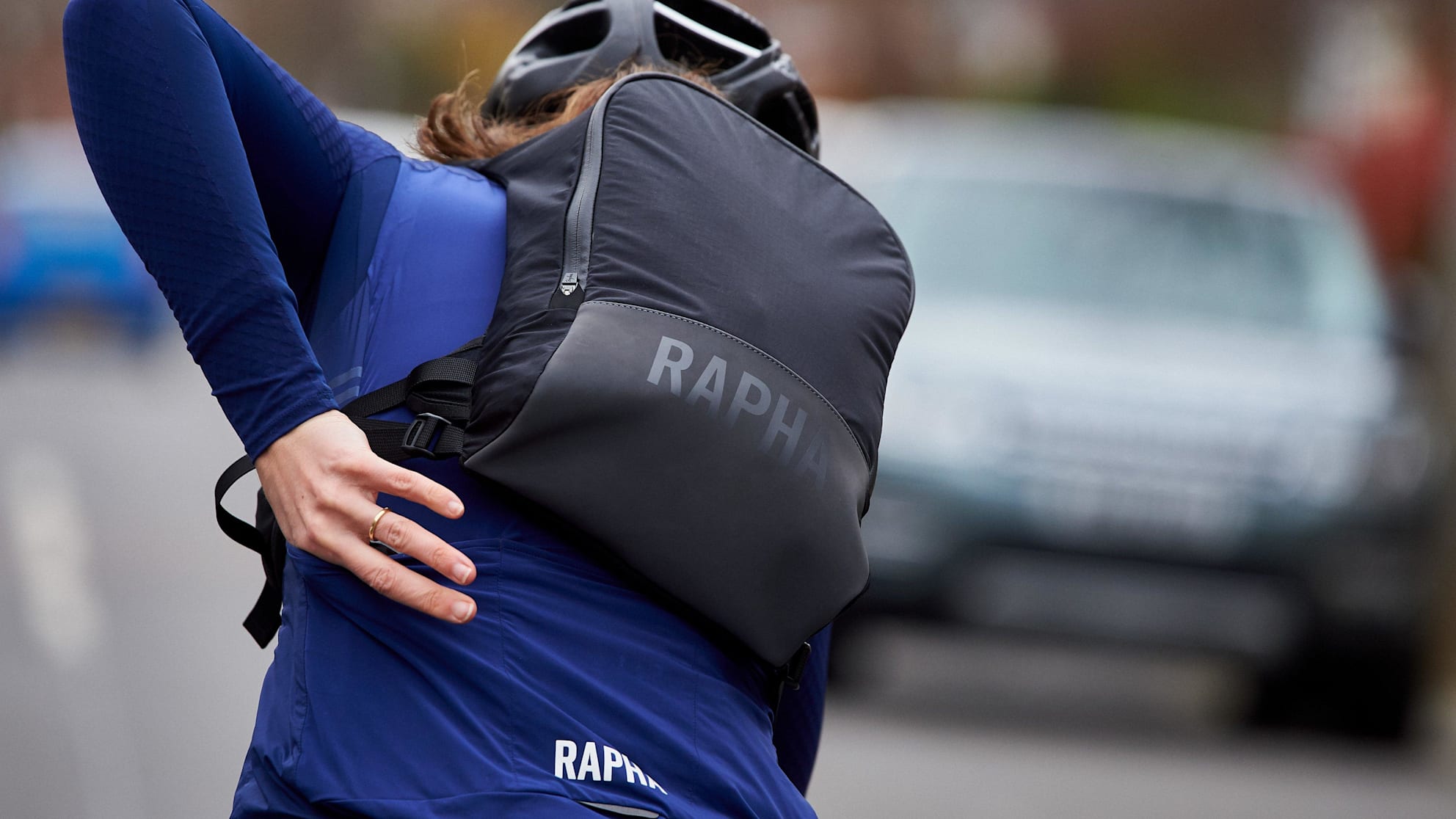 Rapha cycling backpack clearance