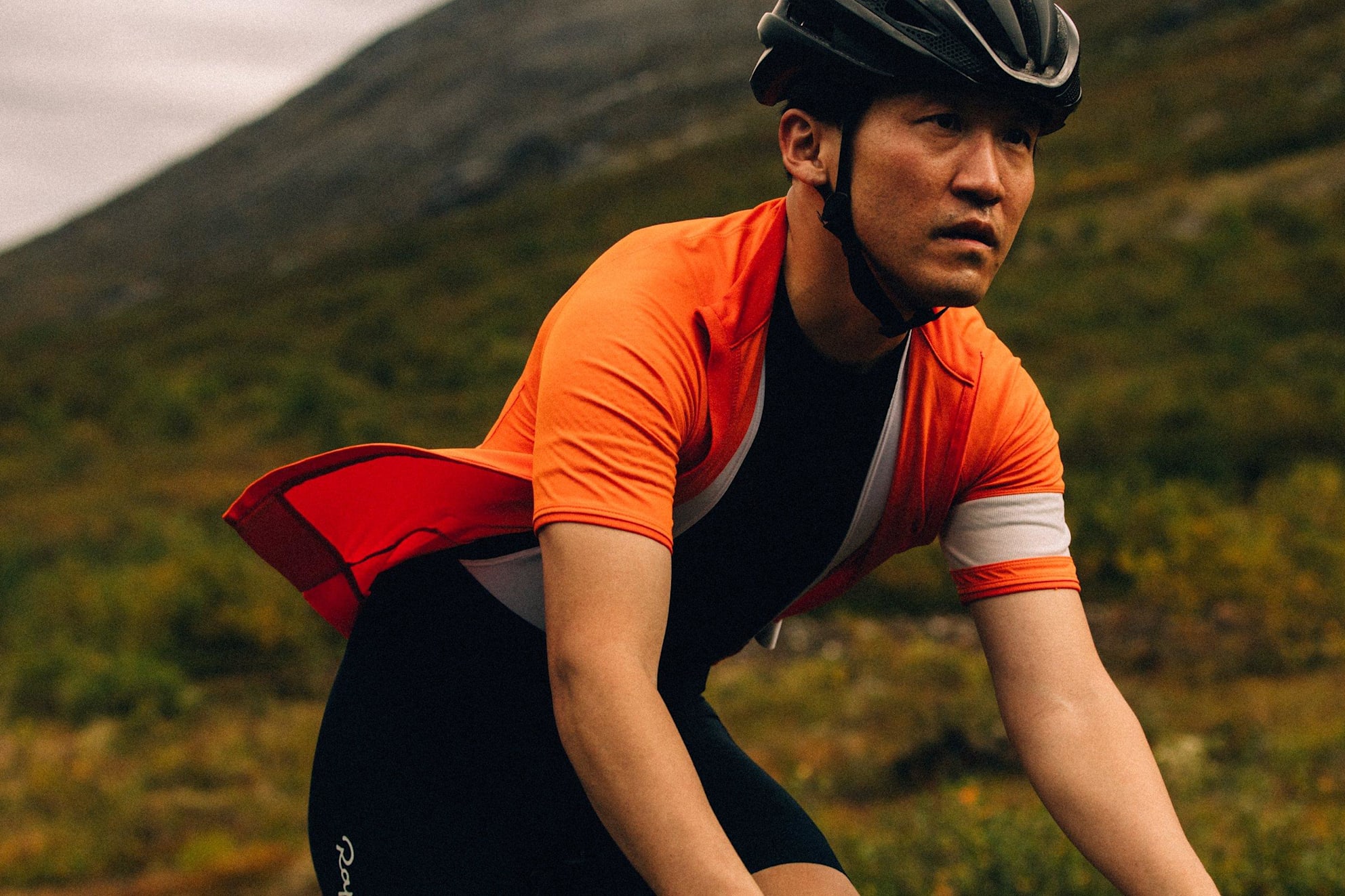 ラファ、秋のコーディネートガイド - 男性編 | Rapha