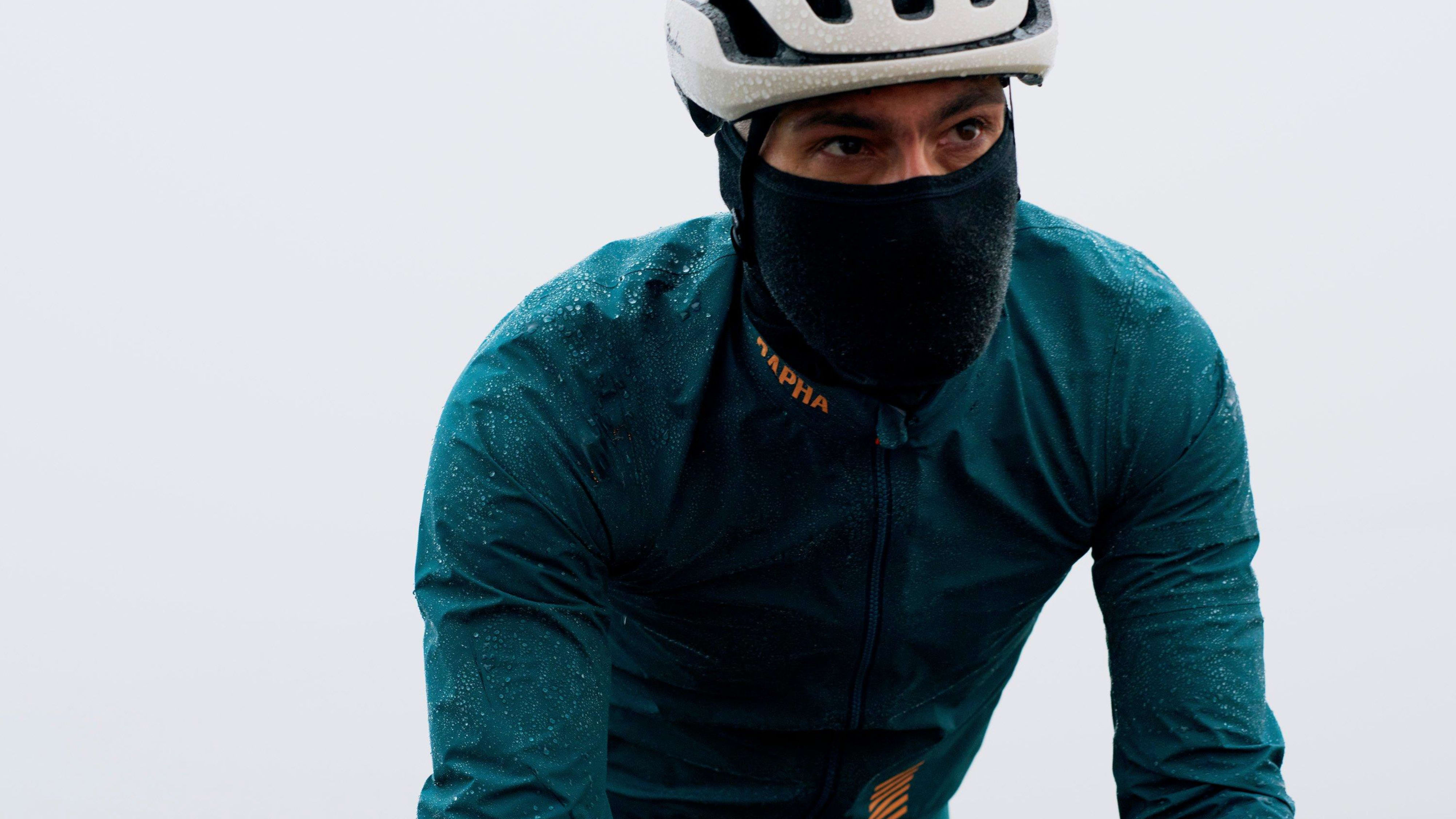 ラファ、冬のコーディネートガイド - 男性編 | Rapha