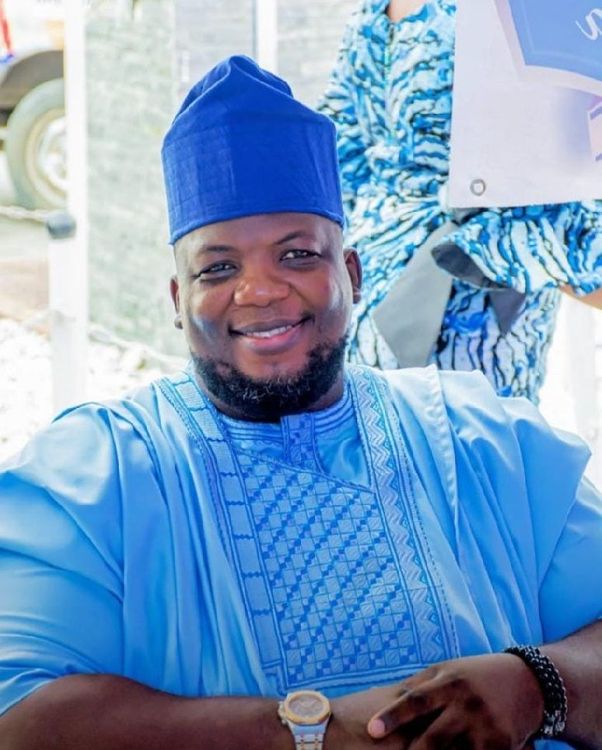 OLASOJU CELEBRATES, FMR. MHR, HAKEEM MUNIRU ON BIRTH ANNIVERSARY