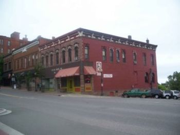 Vierling Restaurant & Marquette Harbor Brewery