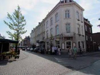 Hotel and Tapperij de Poshoorn