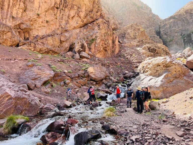 16-trek-Berber-villages-in-Moroccan-high-atlas-mountains-768x576