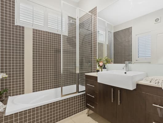 52 Property Listings For Ben Wakely At Urbanx Ratemyagent