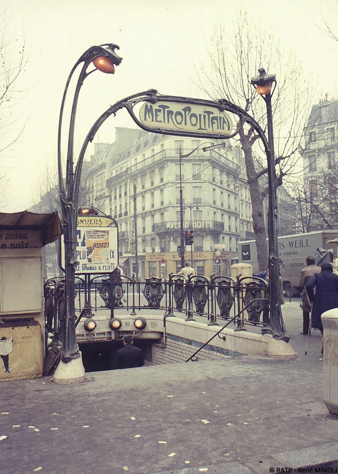 Métro Anvers Bonjour RATP