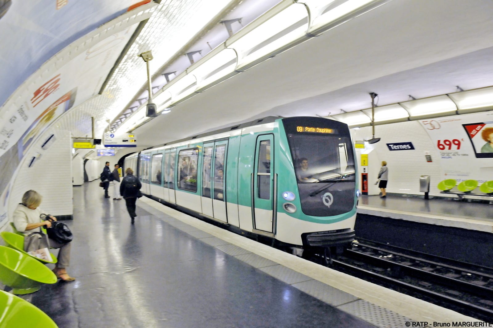 Métro Ternes Bonjour RATP