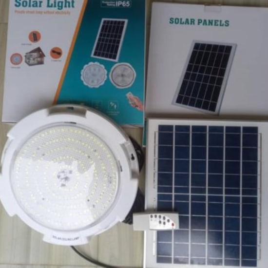 CEC Solar Ceiling Lamp – Solar-Powered LED Ceiling Light with Integrated Panel