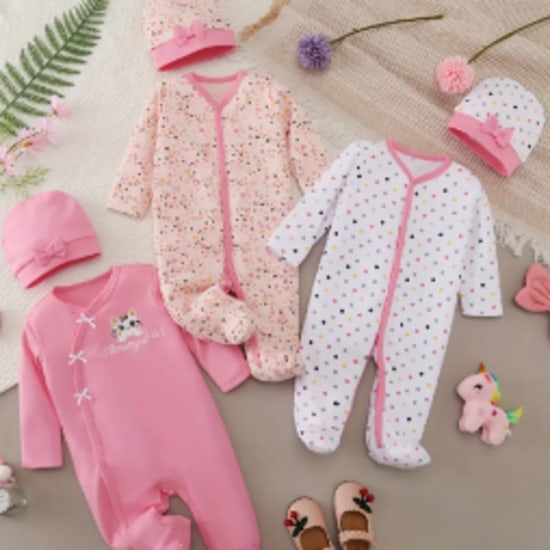 A 6pcs Set of Long-Sleeve Footed Onesies with Hats for Newborns