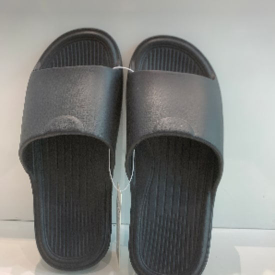 Men’s slippers with stripes (black)