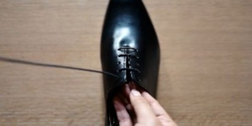 How To Lace & Tie Dress Shoes - Ceflix Tv