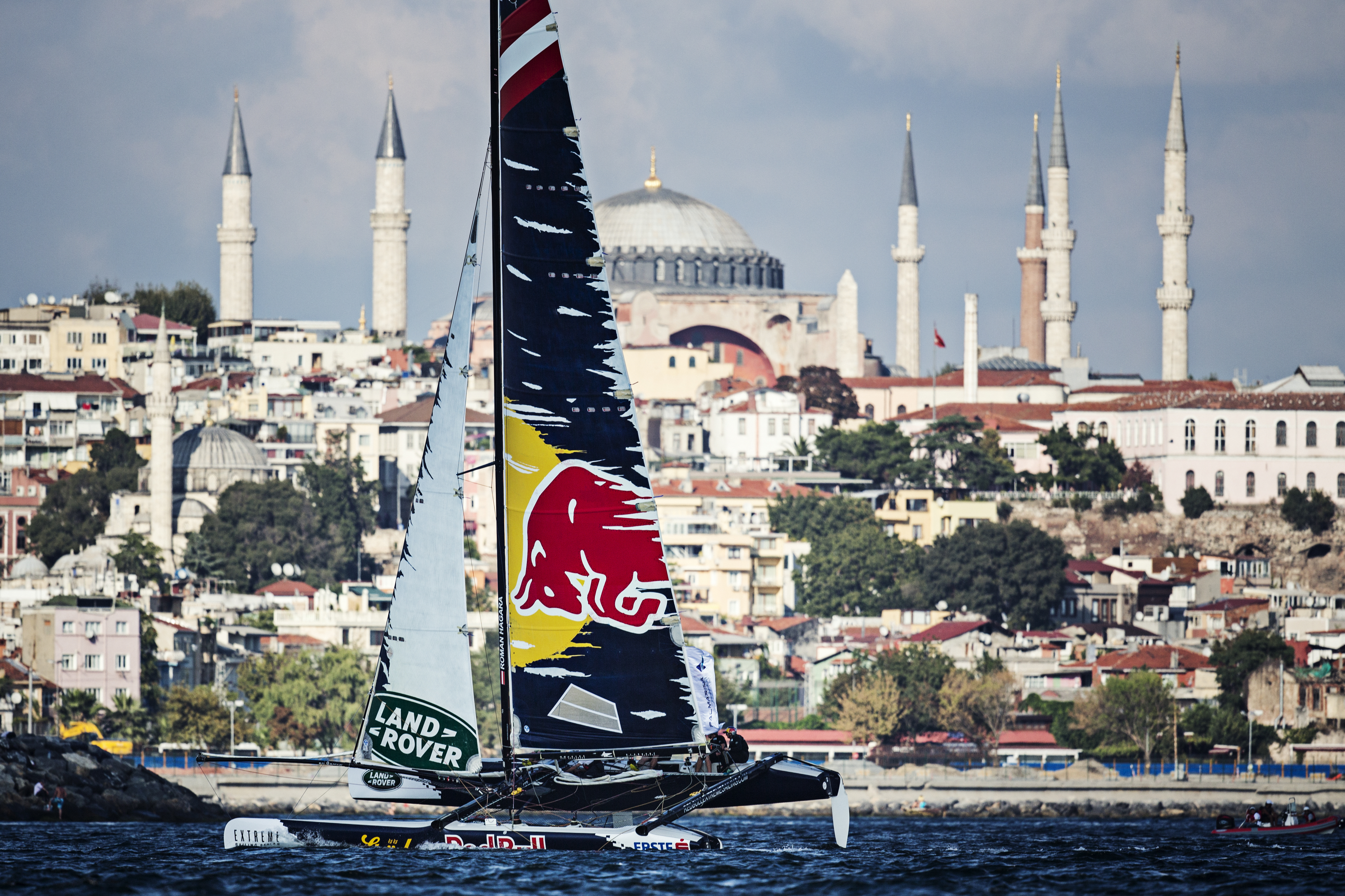 Red Bull Jobs: Bereit für eine neue Herausforderung?