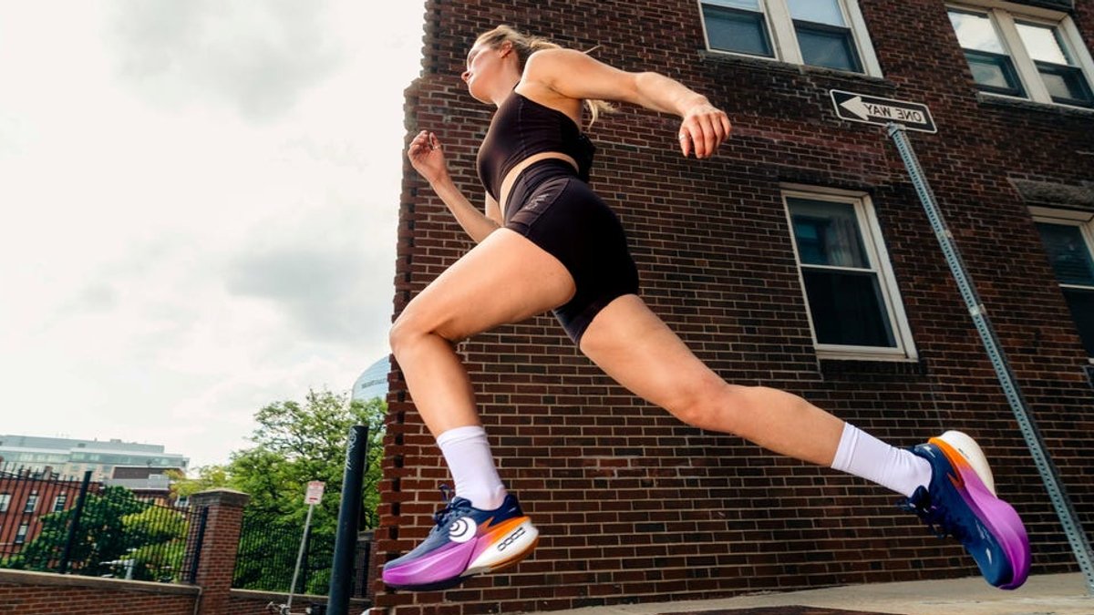 Lightweight Specter 3 redefines running comfort Lightweight Specter 3 redefines running comfort - running shoe