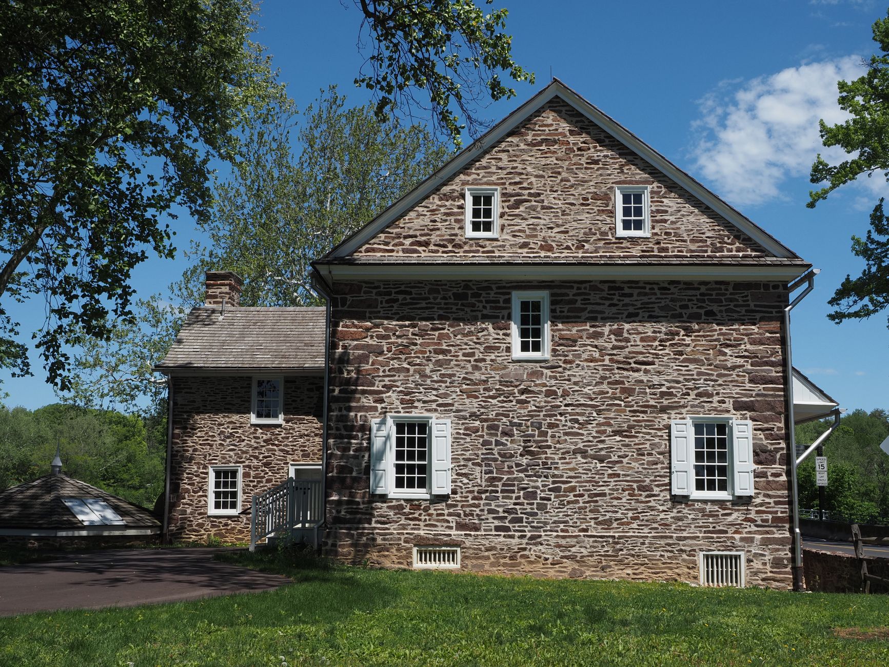 Dream Home in Pennsylvania Countryside
