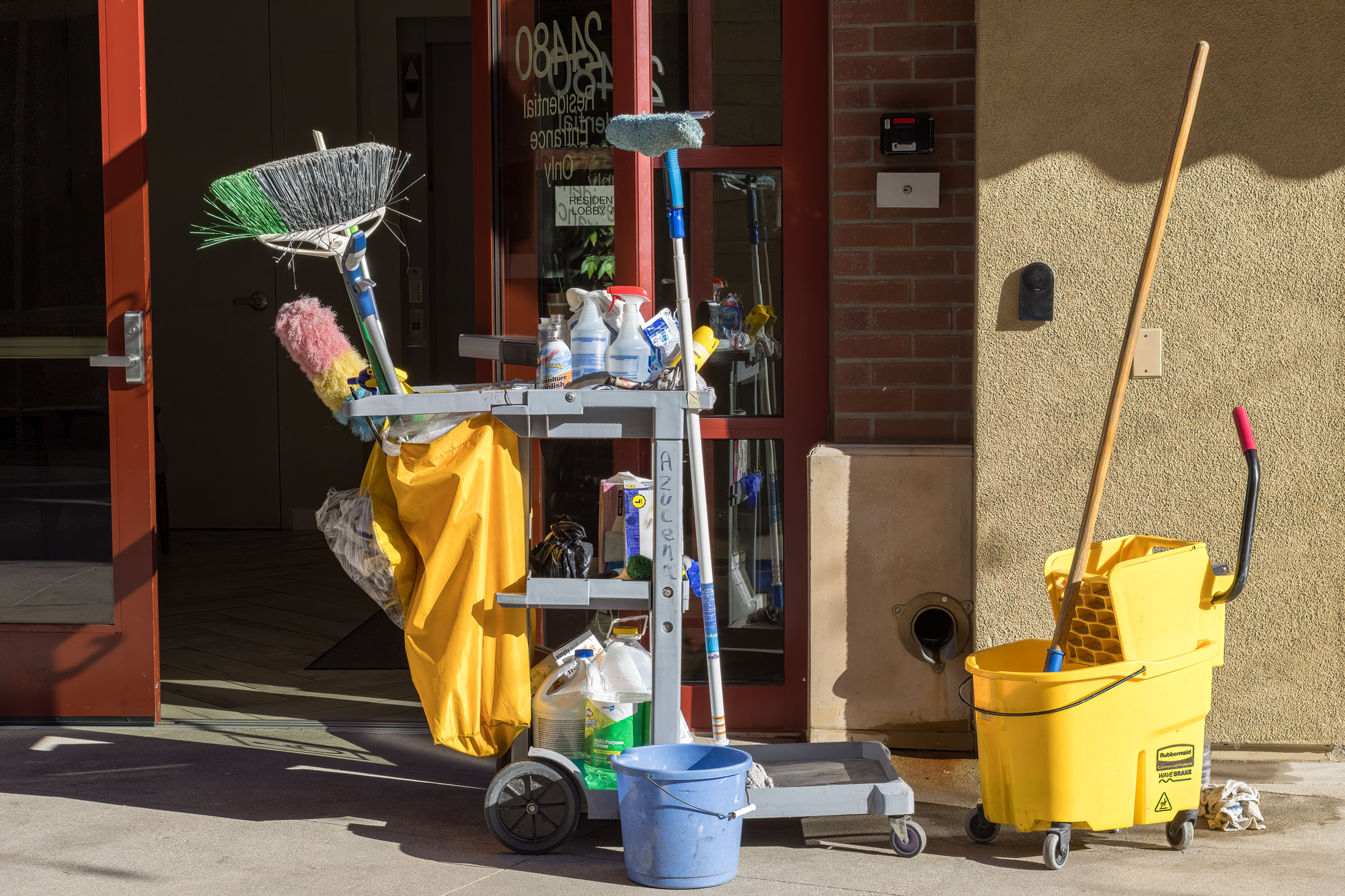 3 MAIN RECOMMENDATIONS ON HOW TO BEAT THE COMPETITORS IN THE CLEANING BUSINESS