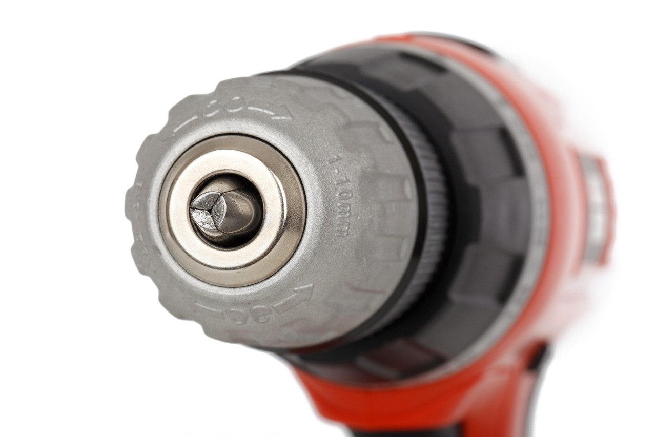 DeWalt Cordless Tool 55% Off at Lowe’s Sale