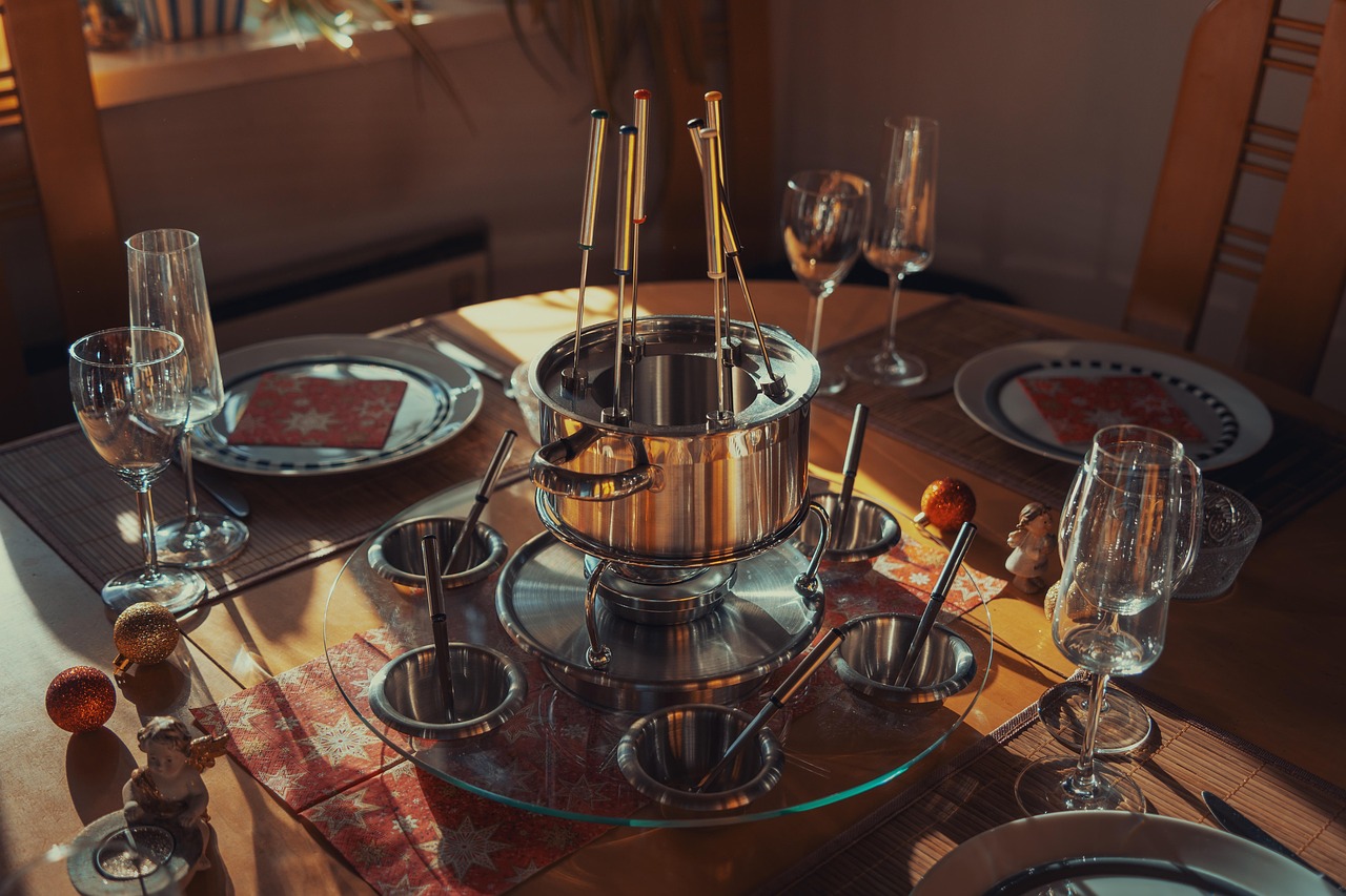 Bring Festivity and Functionality to Work with Christmas Quiz Rounds